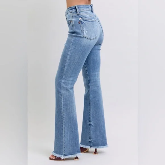 Judy Blue Full Size Raw Hem High Rise Bootcut Jeans - Picture 4 of 8